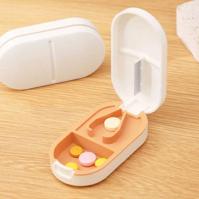Dụng Cụ Cắt Thuốc Viên Hộp Dụng Cụ Cắt Thuốc Cắt Viên Nén Chính Xác Kiêm Hộp Đựng Thuốc Tiện Dụng - Giao Màu Ngẫu Nhiên