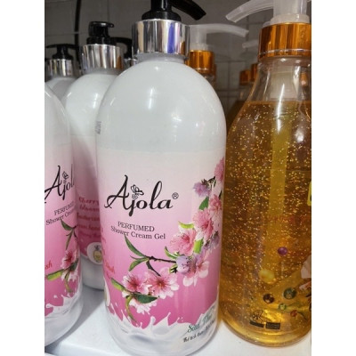 Đồ dùng nhà tắm - sữa tắm 1000ml hương nước hoa cao cấp kèm chai xả vải khô 100ml , làm sạch cơ thể  giúp nuôi dưỡng và bảo vệ làn da , hương thơm quyến rũ tạo cảm giác sảng khoái