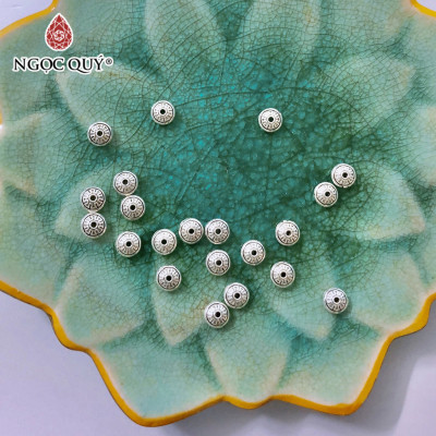 Combo 4 cái charm bạc chặn hạt hình đĩa bay họa tiết - Ngọc Quý Gemstones