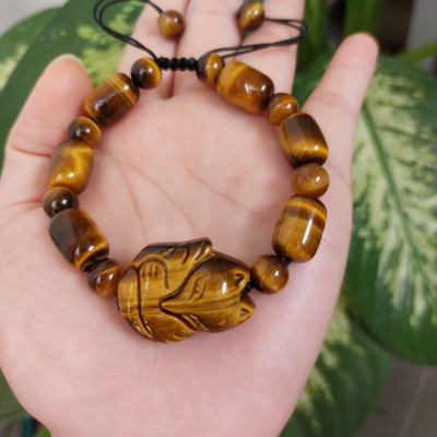 Vòng tay đá mắt hổ lu thống vàng nâu gắn hồ ly phong thủy cho Nữ công sở làm trang sức