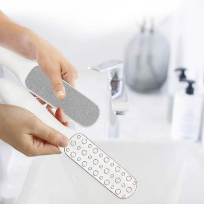 Dụng Cụ Chà Gót Chân Có Tay Cầm - Tẩy Tế Bào Chết, Giúp Da Chân Mềm Mại, Sạch Sẽ - HÀNG CHÍNH HÃNG MINIIN