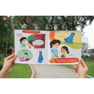 Sách - Bé Giỏi Như Chú Lính Cứu Hỏa - Giáo Dục Kỹ Năng Cho Trẻ 0 - 6 Tuổi - Combo 2 Chủ Đề - Đinh Tị Books
