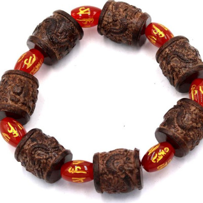 Vòng tay chuỗi hạt trụ rồng gỗ đàn hương TRNB4