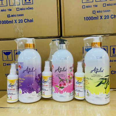 Phụ kiện đồ dùng nhà tắm -Chai sữa tắm 1000ml hương nước hoa cao cấp kèm chai xả vải khô 100ml , làm sạch cơ thể  giúp nuôi dưỡng và bảo vệ làn da sáng mịn , mềm mại