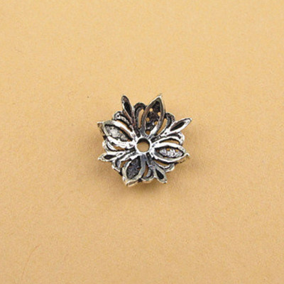Combo 4 cái Charm chặn đầu khay hoa rỗng - Ngọc Quý Gemstones
