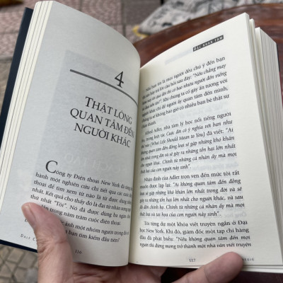 ĐẮC NHÂN TÂM – Cuốn sách hay nhất mọi thời đại đưa bạn đến thành công - Dale Carnegie - First News - Nxb Tổng Hợp HCM (khổ nhỏ bỏ túi)