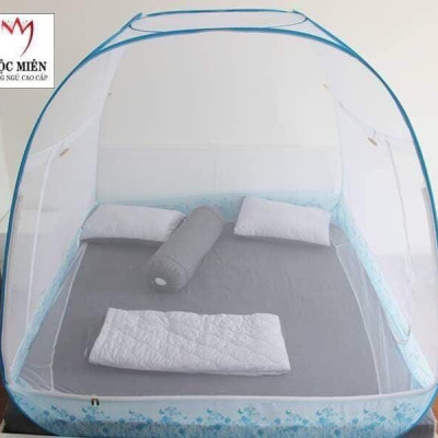 Màn Chụp , Mùng Chụp Cao Cấp Mộc Miên Đỉnh Rộng - Kích Thước 2,2mx2m Hoạ Tiết Hoa Lá Trắng Viền Xanh ( Hà Nội )