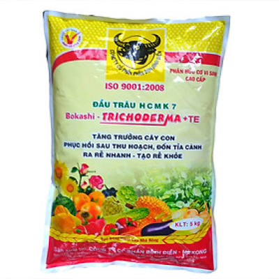 Phân bón hữu cơ vi sinh Đầu Trâu HCMK7 - ngừa bệnh cải tạo và tốt đất (túi 5kg)