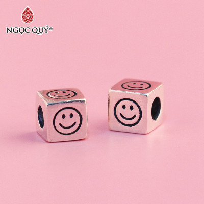 Charm bạc hình vuông mặt cười - Ngọc Quý Gemstones