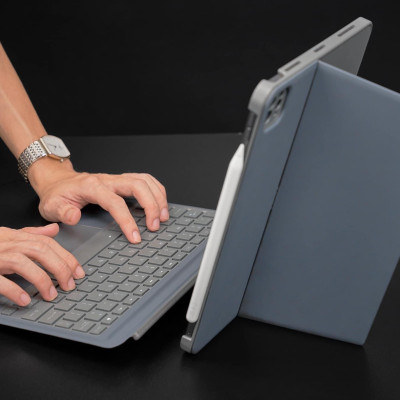 Bao da bàn phím WIWU Combo Touch Keyboard cho IPad Gen 10 2022 Pro 11 inch / M1 / M2 , Air 4 / 5 , Gen 9 10.2 inch - Hàng chính hãng