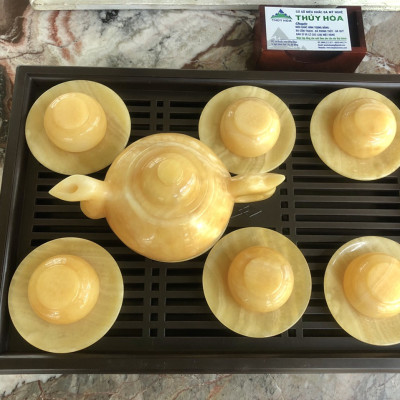 Bộ ấm trà đá ngọc hoàng long