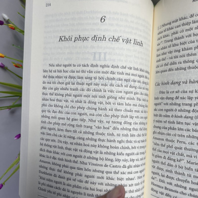 BÊN KIA TỰ NHIÊN VÀ VĂN HÓA – Philippe Descola – Phạm Văn Quang, Võ Thị Ánh Ngọc (dịch) - NXB ĐH Sư phạm (bìa mềm) 