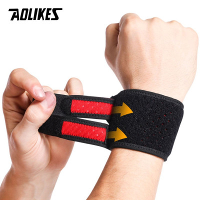 Băng Cổ Tay Thể Thao AOLIKES 7932 - Co Giãn, Chắc Chắn, Giảm Áp Lực Khi Tập