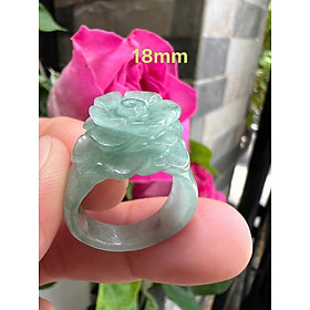 Nhẫn Nữ mới chạm Bông Hồng Nổi Đá Cẩm Thạch Tự Nhiên màu Xanh Đều Bóng đẹp Ni 18mm Cao 28mm Dầy 3mm Chị em Nữ đeo lên tay xinh xắn ạ