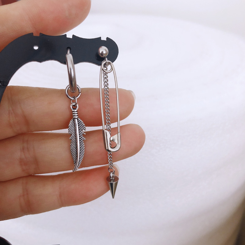 Khuyên tai unisex ấn tượng cá tính 1 đôi