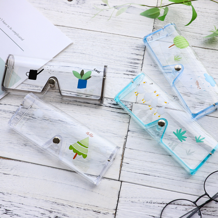 Hộp Đựng Kính Trong Suốt Thời Trang