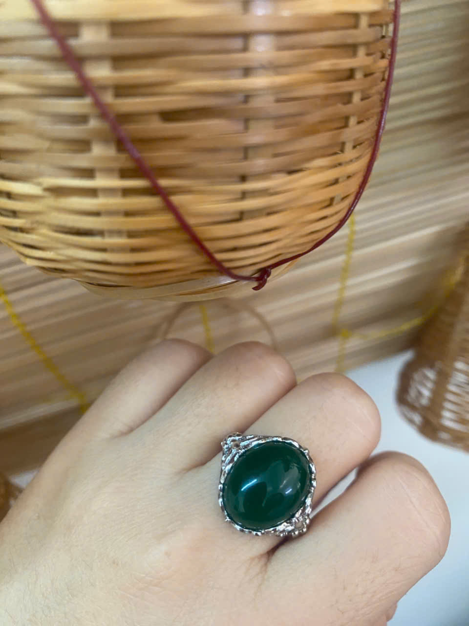 Nhẫn Bạc Đính Ngọc Lục Bảo Nhân Tạo Dành Cho Phái Nữ