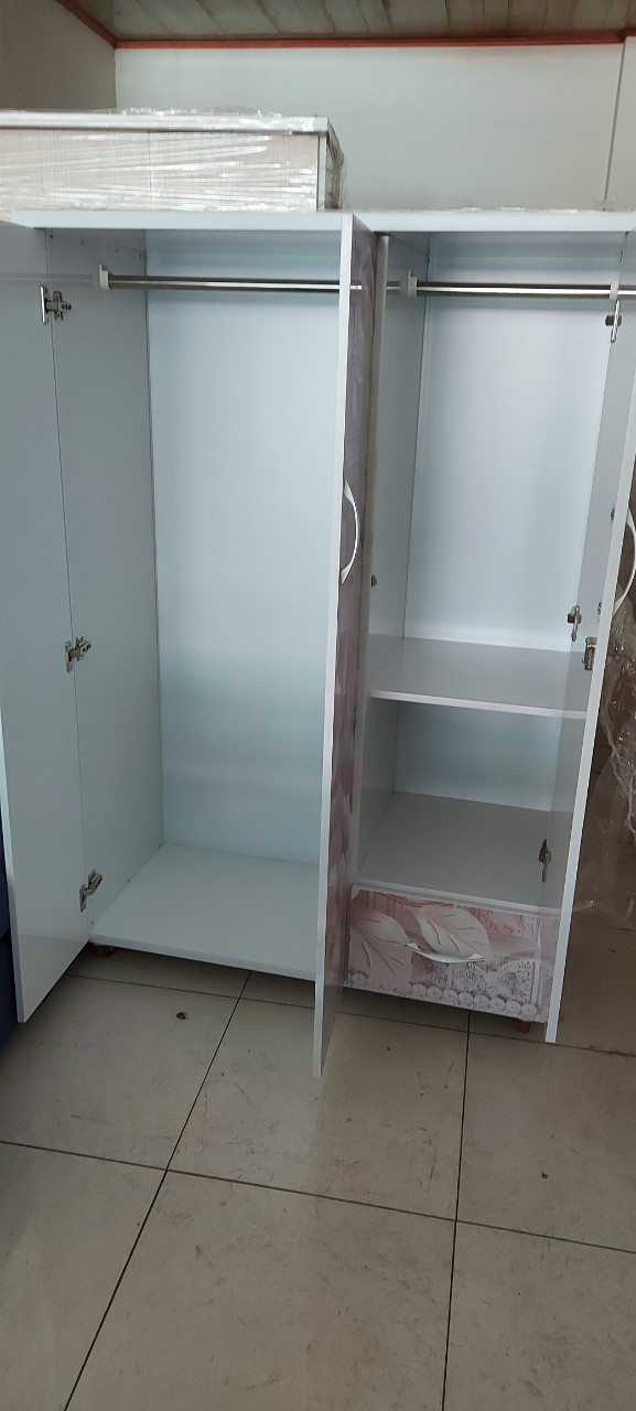 Tủ áo thấp ngang 1m05 x Cao 1m55 Juno Sofa