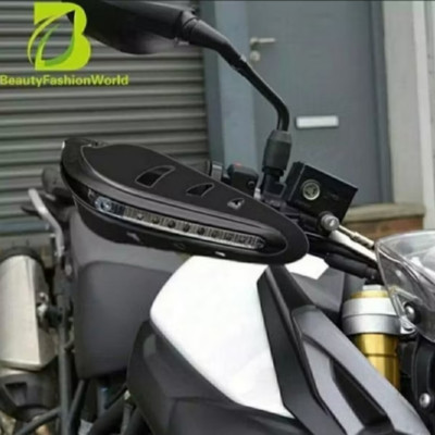BỘ 2 GÙ CHỐNG ĐỔ BẢO VỆ TAY LÁI XE MÁY CÓ ĐÈN LED CỰC ĐẸP 