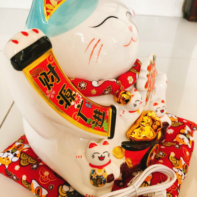 Tượng Mèo Thần Tài vẫy tay chiêu tài lộc 23cm bằng gốm sứ, mẫu giao ngẫu nhiên- Hàng chính hãng