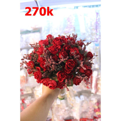 Hoa cầm tay cô dâu hoa vải