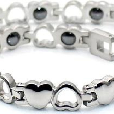 Vòng tay điều hòa huyết áp bằng thép Titan - Hàng nhập khẩu