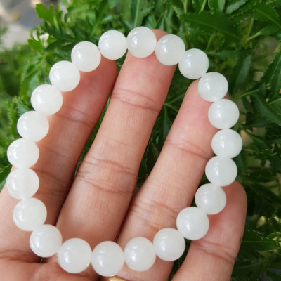 Vòng tay bạch ngọc thiên nhiên