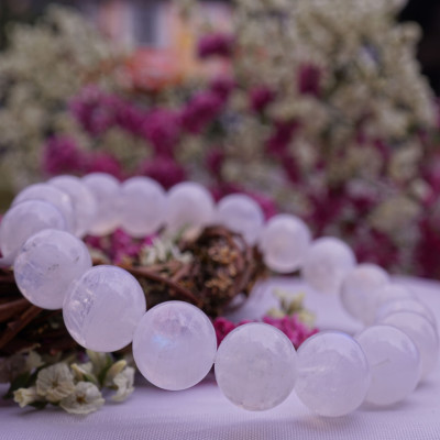 Vòng tay phong thủy đá Mặt Trăng, Vòng tay đá Mặt Trăng  VIP cao cấp