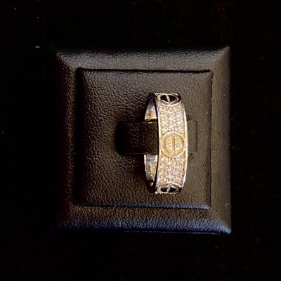 nhẫn vàng trắng 18k đính đá 