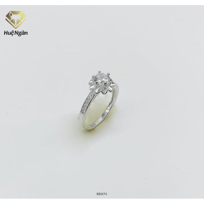Nhẫn bạc 925 Huệ Ngân - 6 chấu Cánh hoa viền đá 6 li RR1175