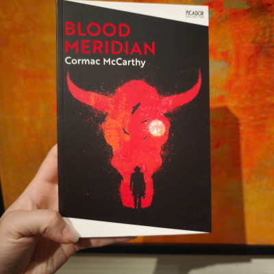 Sách - Blood Meridian by Cormac McCarthy (author of the Road-Pulitzer Prize winner)/Tiểu thuyết tiếng Anh/English novels