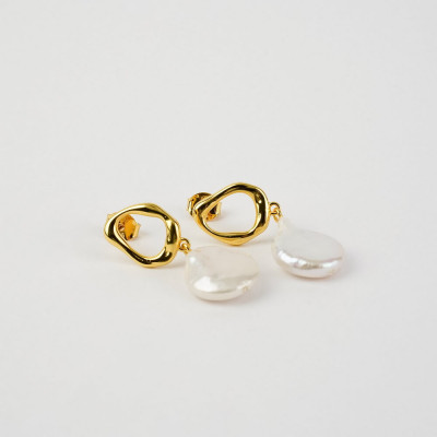 Bông Tai Ngọc Trai FW Baroque UK Style (Wave Circle) - MOOON Jewelry