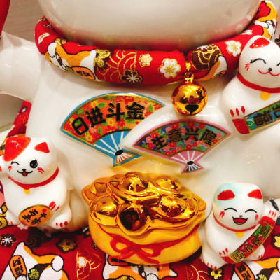 Tượng Mèo Thần Tài vẫy tay chiêu tài lộc 23cm bằng gốm sứ, mẫu giao ngẫu nhiên- Hàng chính hãng