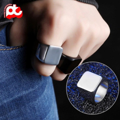 Nhẫn titan thép không gỉ nam titan cao cấp rẻ đẹp mặt trơn vuông to trangsucpt màu trắng PTNNA23