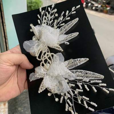 Bộ đôi cài tóc cô dâu hoa voan màu Trắng mềm đá hạt trai 10/2021 SP221366