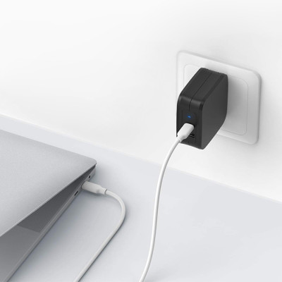 Adapter Sạc 2 Cổng Tích Hợp Type-C In/Out Hỗ Trợ Sạc Nhanh PD Power Delivery 61W RAVPower RP-PC105 - Hàng Chính Hãng