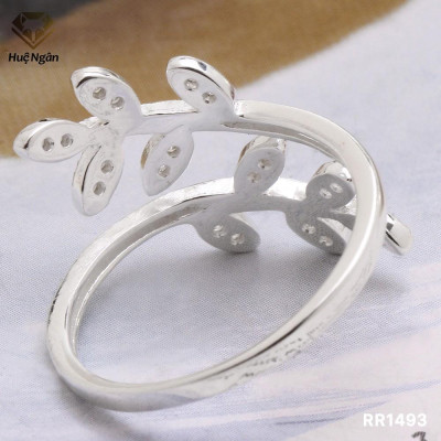 Nhẫn bạc Ý 925 Huệ Ngân - Lá xinh RR1493