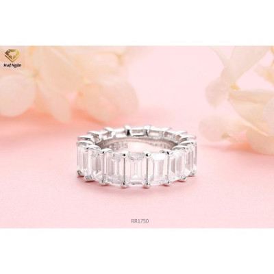 Nhẫn bạc 925 Huệ Ngân - Đá vuông đính vòng tròn RR1750