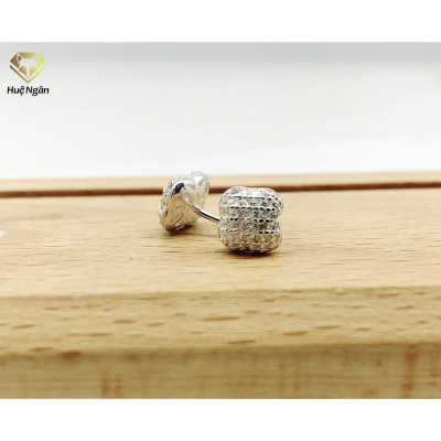 Bông tai bạc Ý 925 Huệ Ngân - Nụ vuông cá tính Rye140284