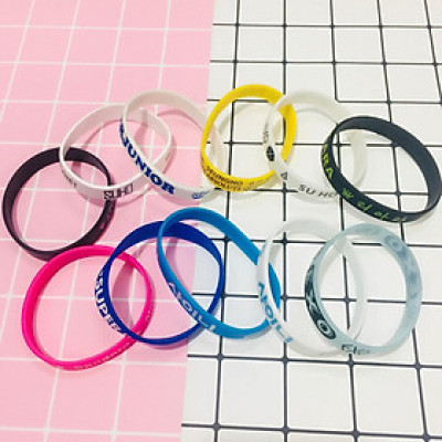 5 VÒNG TAY CAO SU MÀU NGẪU NHIÊN 