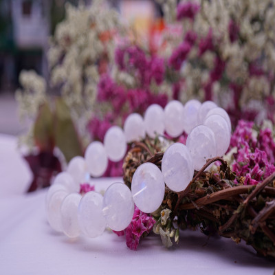 Vòng tay phong thủy đá Mặt Trăng, Vòng tay đá Mặt Trăng  VIP cao cấp