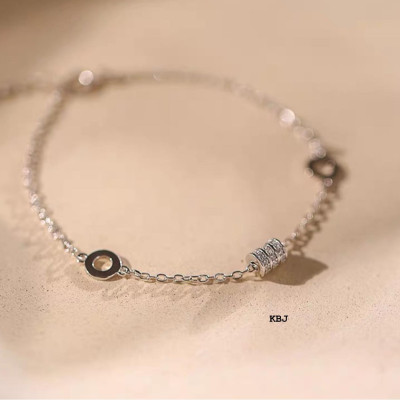 Lắc tay nữ thời trang chất liệu bạc s925 MS058