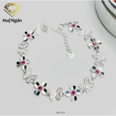 Lắc tay bạc 925 Huệ Ngân - Cỏ bốn lá và bướm xinh BB0743 T