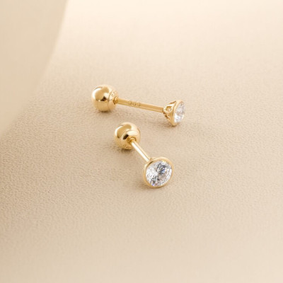 Bông tai Vàng 14KY đính đá CZ kiểu Bezel - MOON Jewelry