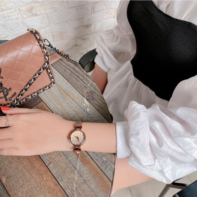 Đồng Hồ Nữ Julius Hàn Quốc JA925E Dây Da Cá Tính