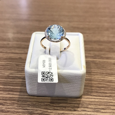 Nhẫn Vàng 14K Đính Topaz và 38 Viên Kim Cương Tấm