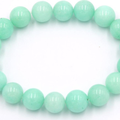 Vòng đeo tay ngọc bích xanh 10 ly 18 hạt