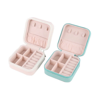 Hộp đựng trang sức bằng da PU 10x10cm sang trọng, lịch lãm, chống thấm nước, giúp bảo vệ trang sức - Henrysa