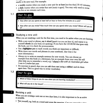 English Vocabulary in Use: Pre-Intermediate and Intermediate Book with Answers: Vocabulary Reference and Practice (Kèm CD)
