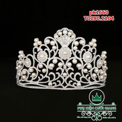 Mẫu vương hoa hậu việt nam 2018 phiên bản trắng